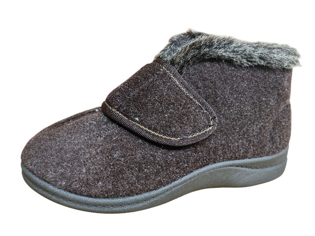 Zapatilla de mujer con cierre velcro muy cómodas y suaves CRUBE 408